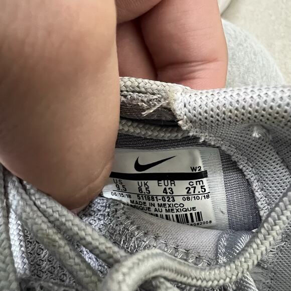 Nike Roshe One Mens Size 9.5 Wolf Gray Athletic Comfort Sneaker Shoes - Picture 4 of 5